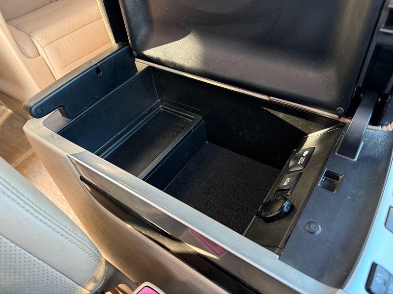 Toyota Alphard HYBRID 2.4L AUTO CRUISE 7 SEATS 5dr Automatic 2012