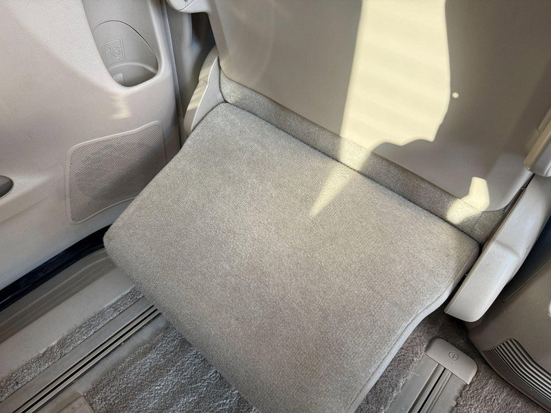 Toyota Alphard HYBRID 2.4L AUTO CRUISE 7 SEATS 5dr Automatic 2012