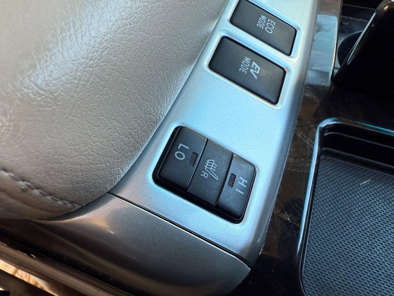 Toyota Alphard HYBRID 2.4L AUTO CRUISE 7 SEATS 5dr Automatic 2012