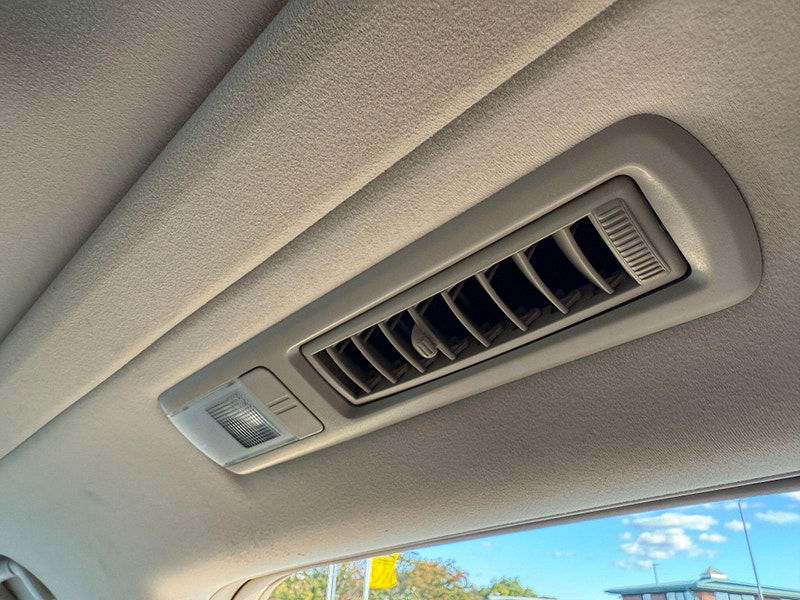 Toyota Alphard HYBRID 2.4L AUTO CRUISE 7 SEATS 5dr Automatic 2012