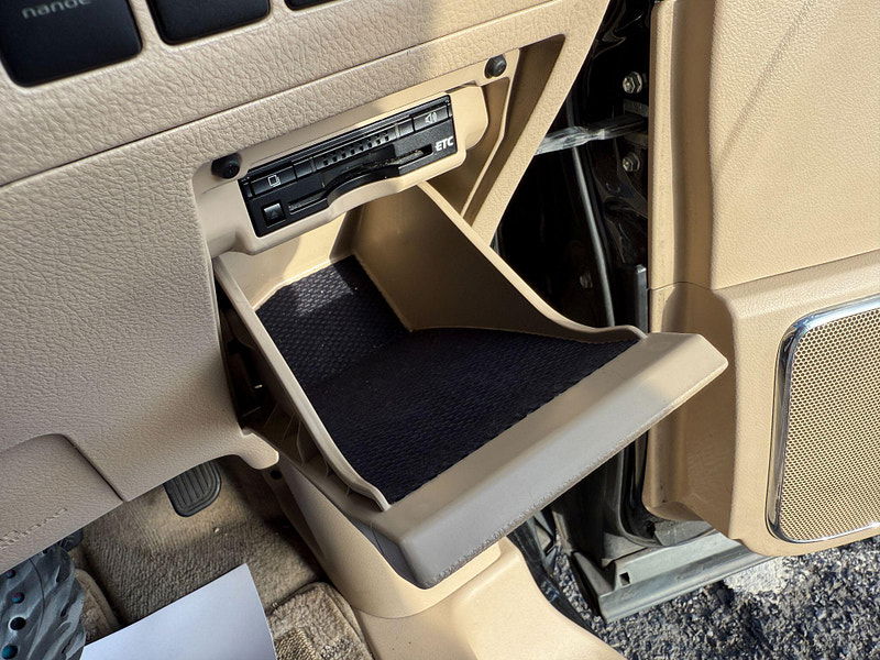 Toyota Alphard HYBRID 2.4L AUTO CRUISE 7 SEATS 5dr Automatic 2012