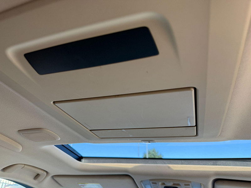 Toyota Alphard HYBRID 2.4L AUTO CRUISE 7 SEATS 5dr Automatic 2012