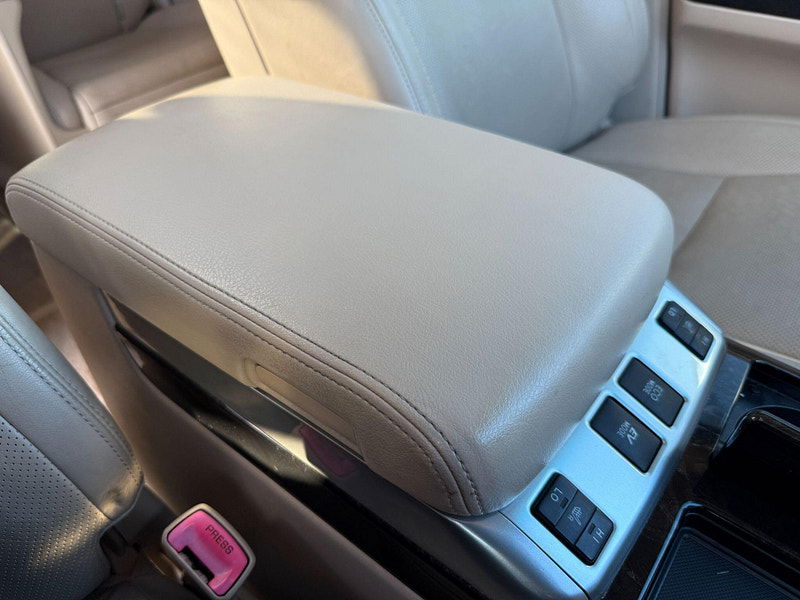 Toyota Alphard HYBRID 2.4L AUTO CRUISE 7 SEATS 5dr Automatic 2012