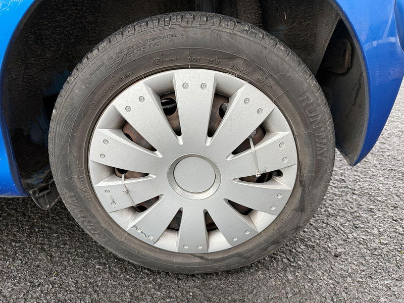 Toyota Aygo 1.0 VVT-i Blue MultiMode Euro 4 5dr 5dr Automatic 2010