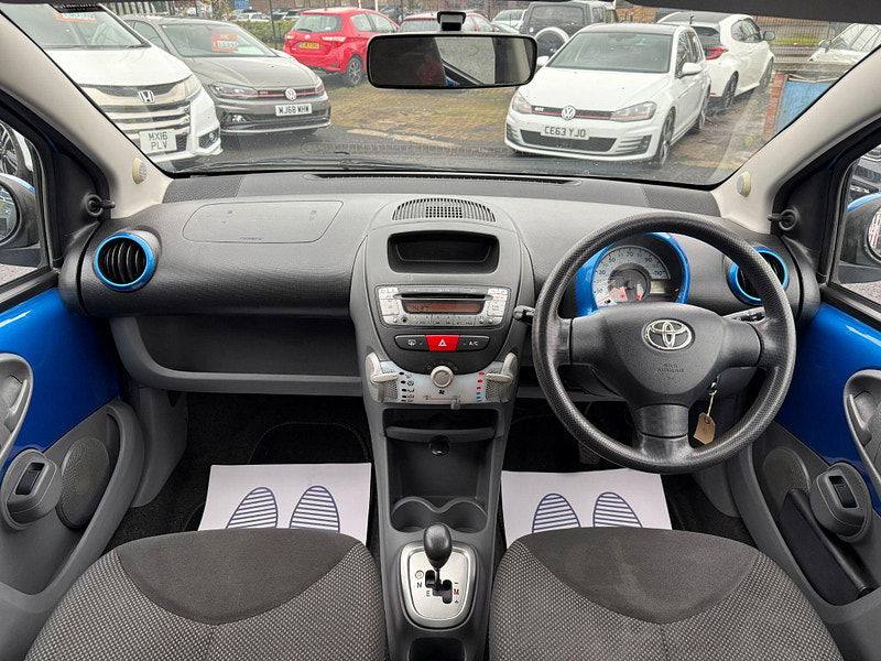 Toyota Aygo 1.0 VVT-i Blue MultiMode Euro 4 5dr 5dr Automatic 2010