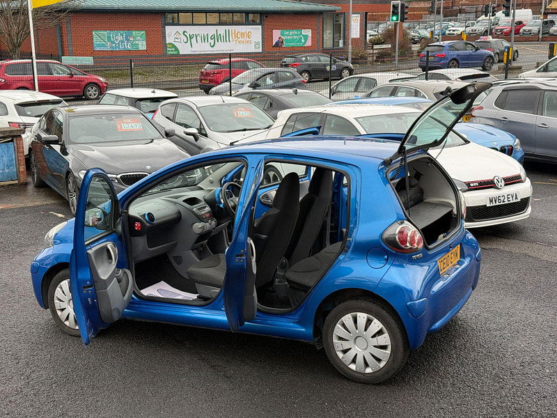 Toyota Aygo 1.0 VVT-i Blue MultiMode Euro 4 5dr 5dr Automatic 2010