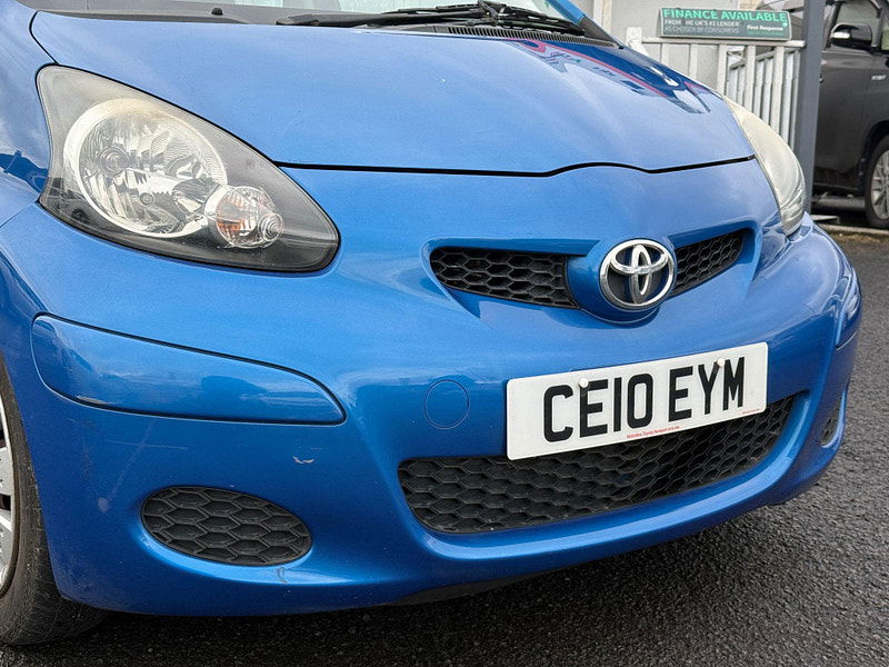 Toyota Aygo 1.0 VVT-i Blue MultiMode Euro 4 5dr 5dr Automatic 2010