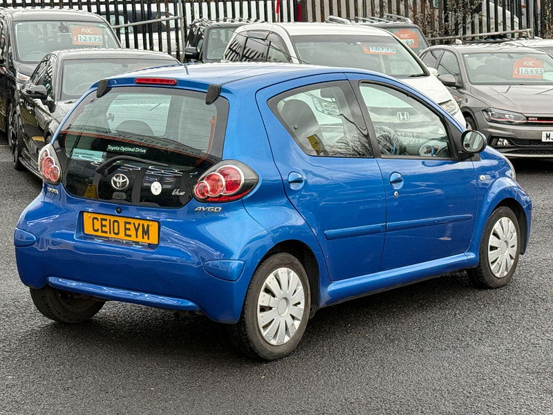 Toyota Aygo 1.0 VVT-i Blue MultiMode Euro 4 5dr 5dr Automatic 2010