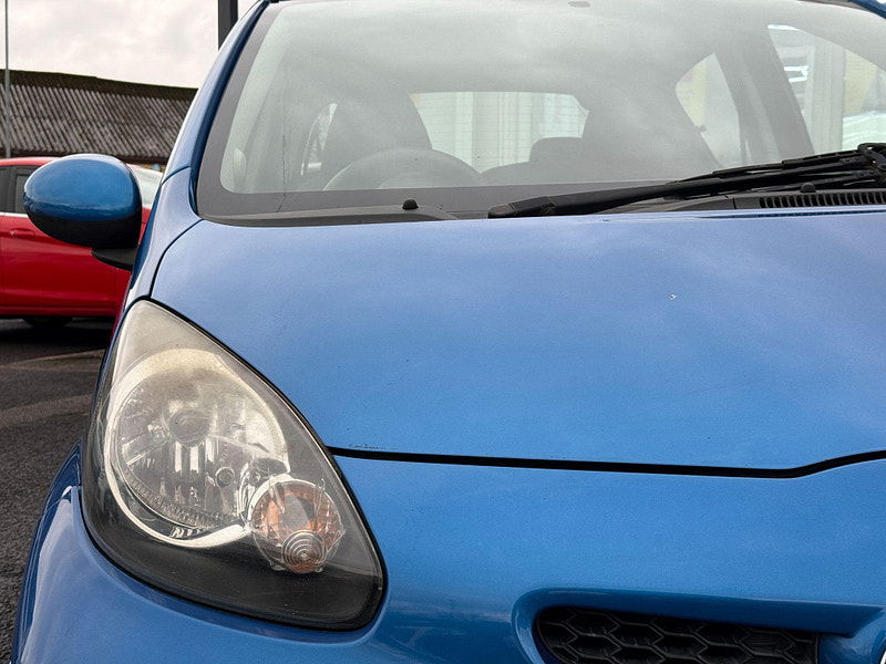 Toyota Aygo 1.0 VVT-i Blue MultiMode Euro 4 5dr 5dr Automatic 2010