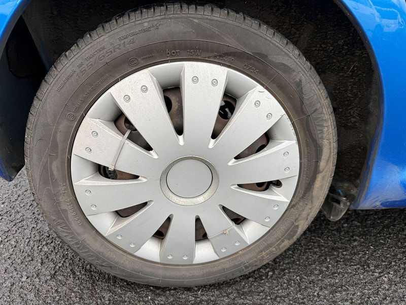 Toyota Aygo 1.0 VVT-i Blue MultiMode Euro 4 5dr 5dr Automatic 2010