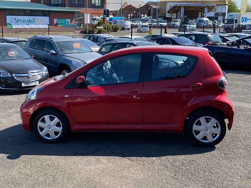 Toyota Aygo 1.0 VVT-i Ice Euro 5 5dr 5dr Manual 2011