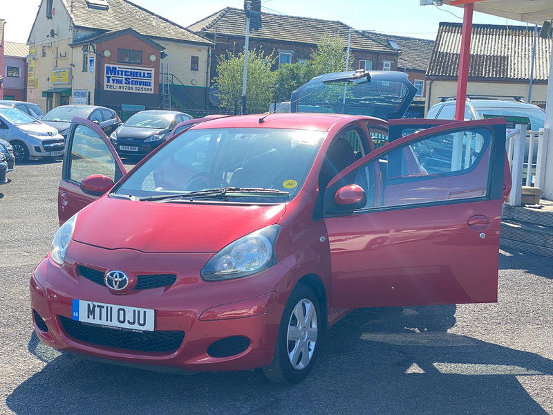 Toyota Aygo 1.0 VVT-i Ice Euro 5 5dr 5dr Manual 2011