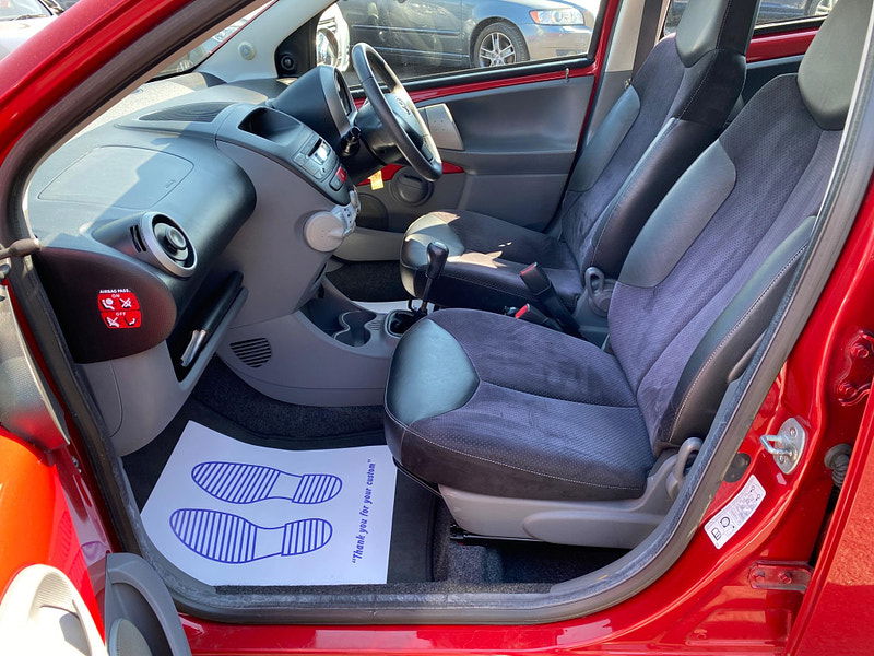Toyota Aygo 1.0 VVT-i Ice Euro 5 5dr 5dr Manual 2011