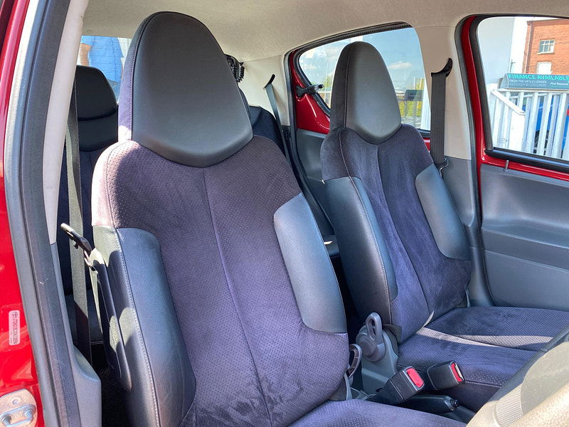 Toyota Aygo 1.0 VVT-i Ice Euro 5 5dr 5dr Manual 2011