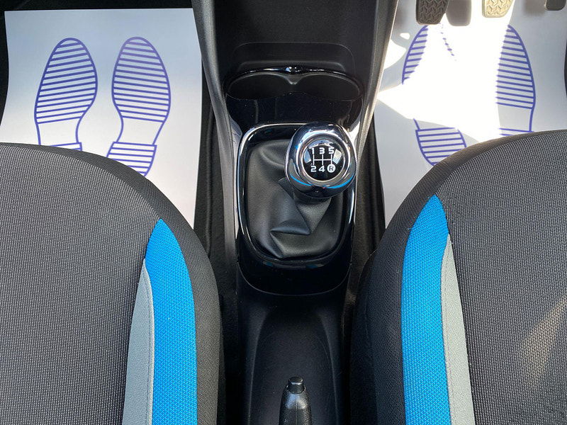 Toyota Aygo 1.0 VVT-i x-cite Euro 6 5dr 5dr Manual 2016
