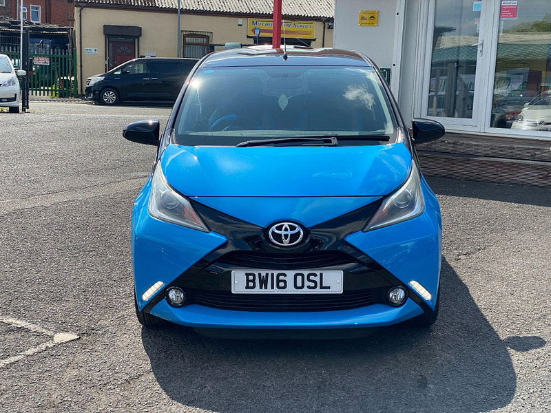 Toyota Aygo 1.0 VVT-i x-cite Euro 6 5dr 5dr Manual 2016