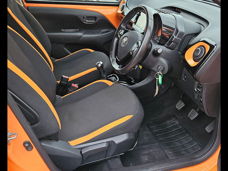 Toyota Aygo 1.0 VVT-i x-cite Euro 6 5dr 5dr Manual 2019