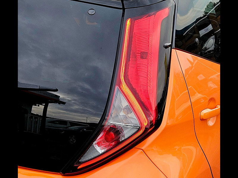 Toyota Aygo 1.0 VVT-i x-cite Euro 6 5dr 5dr Manual 2019