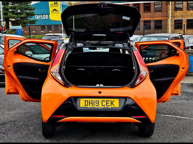 Toyota Aygo 1.0 VVT-i x-cite Euro 6 5dr 5dr Manual 2019