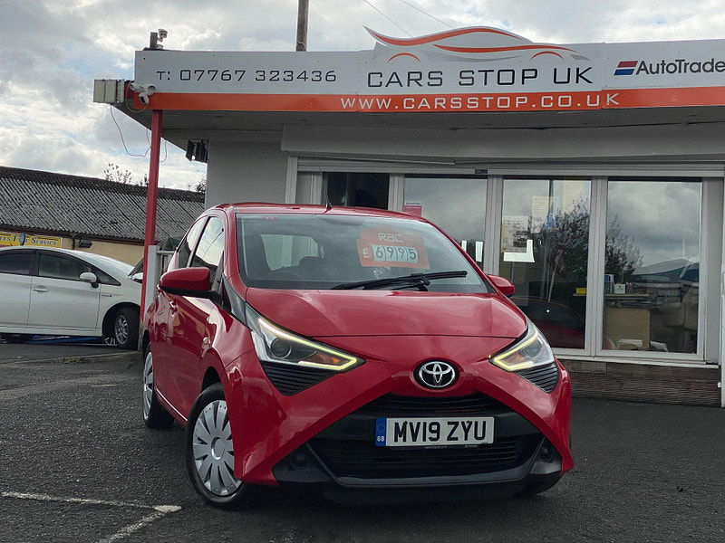 Toyota Aygo 1.0 VVT-i x-play Euro 6 5dr 5dr Manual 2019