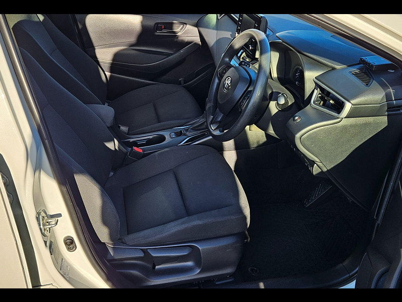 Toyota Corolla 1.8 VVT-h Design Touring Sports 5dr Petrol Hybrid CVT Euro 6 (s/s) (122 ps) 5dr Automatic 2020