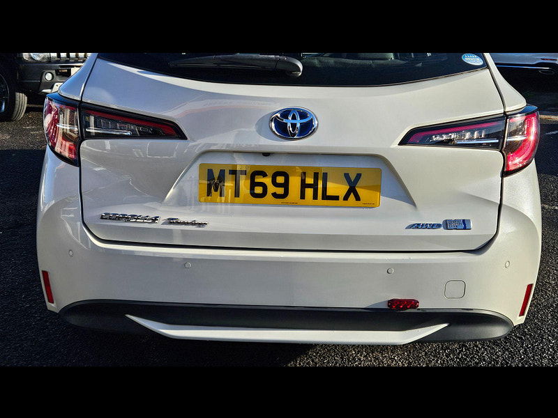 Toyota Corolla 1.8 VVT-h Design Touring Sports 5dr Petrol Hybrid CVT Euro 6 (s/s) (122 ps) 5dr Automatic 2020