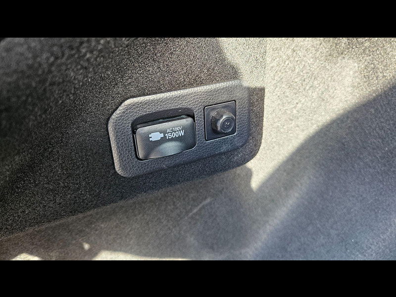 Toyota Corolla 1.8 VVT-h Design Touring Sports 5dr Petrol Hybrid CVT Euro 6 (s/s) (122 ps) 5dr Automatic 2020