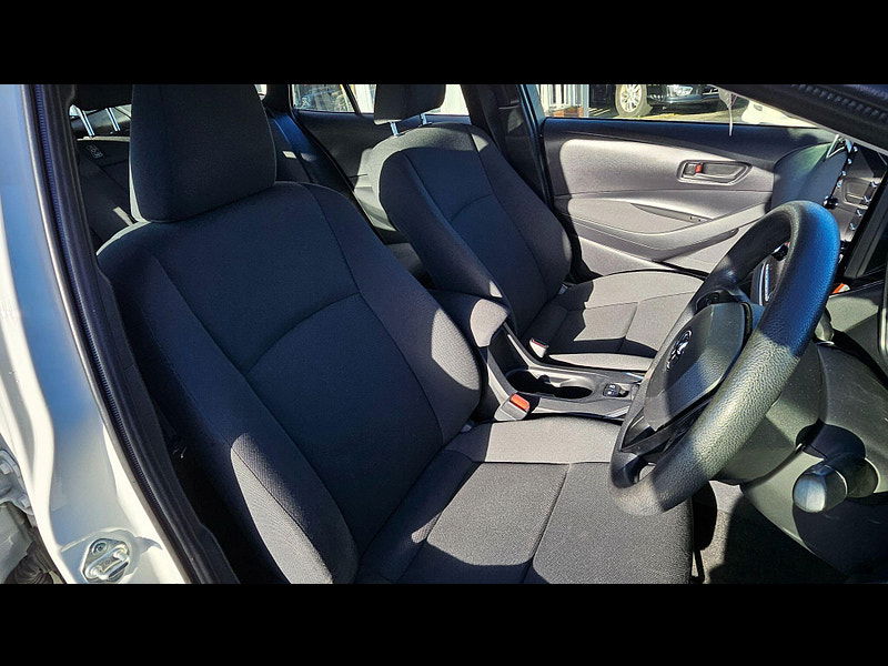 Toyota Corolla 1.8 VVT-h Design Touring Sports 5dr Petrol Hybrid CVT Euro 6 (s/s) (122 ps) 5dr Automatic 2020