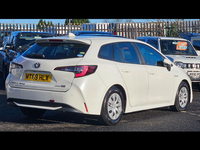 Toyota Corolla 1.8 VVT-h Design Touring Sports 5dr Petrol Hybrid CVT Euro 6 (s/s) (122 ps) 5dr Automatic 2020