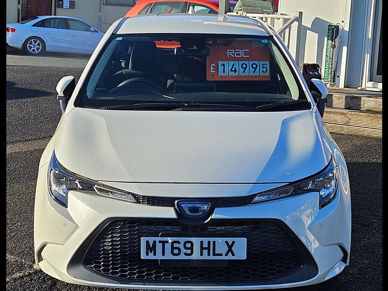 Toyota Corolla 1.8 VVT-h Design Touring Sports 5dr Petrol Hybrid CVT Euro 6 (s/s) (122 ps) 5dr Automatic 2020