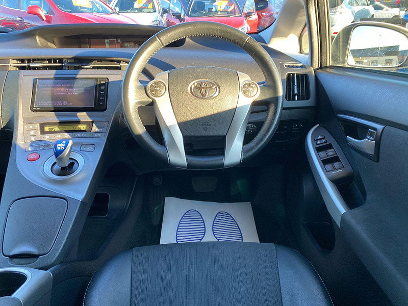 Toyota Prius 1.5 CVT 4dr 4dr Automatic 2024