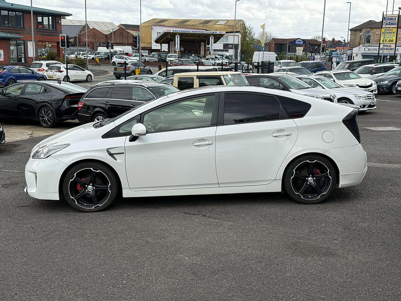 Toyota Prius 1.8 VVT-h T3 CVT Euro 6 (s/s) 5dr 5dr Automatic 2012