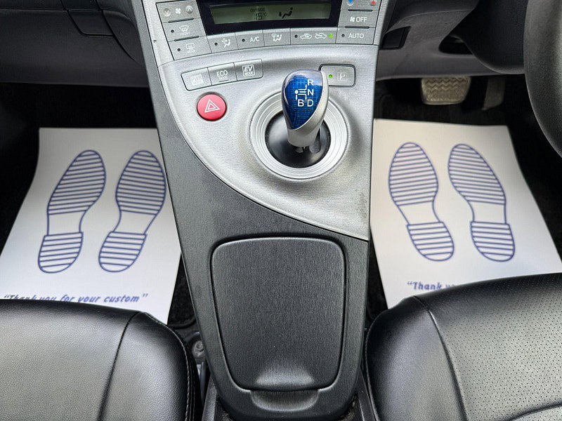 Toyota Prius 1.8 VVT-h T3 CVT Euro 6 (s/s) 5dr 5dr Automatic 2012