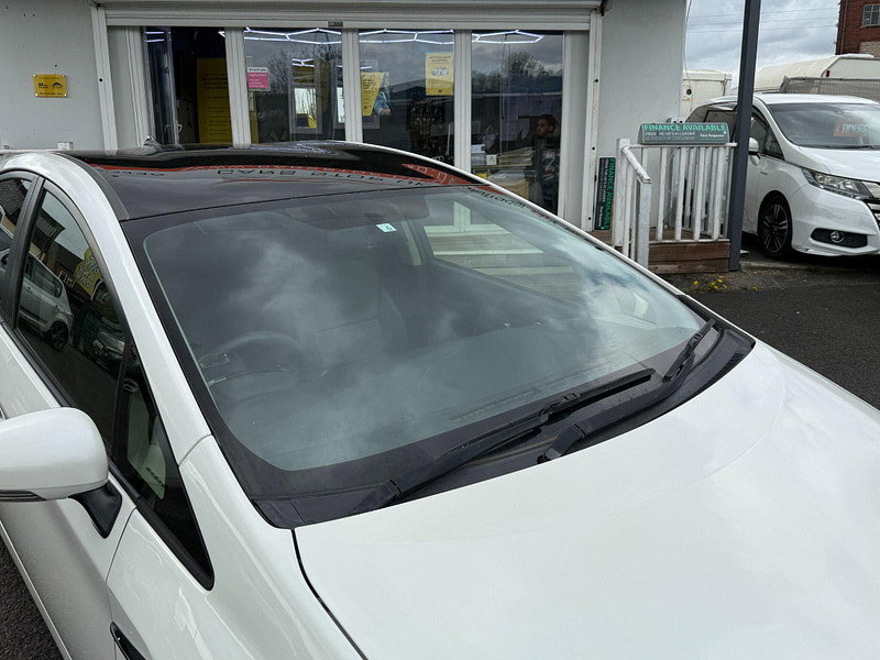 Toyota Prius 1.8 VVT-h T3 CVT Euro 6 (s/s) 5dr 5dr Automatic 2012