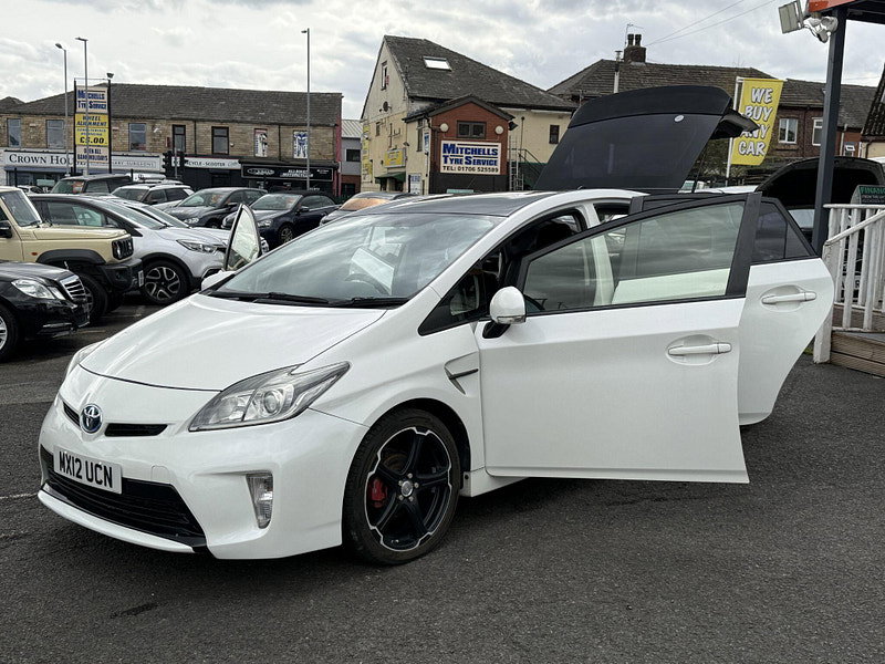 Toyota Prius 1.8 VVT-h T3 CVT Euro 6 (s/s) 5dr 5dr Automatic 2012