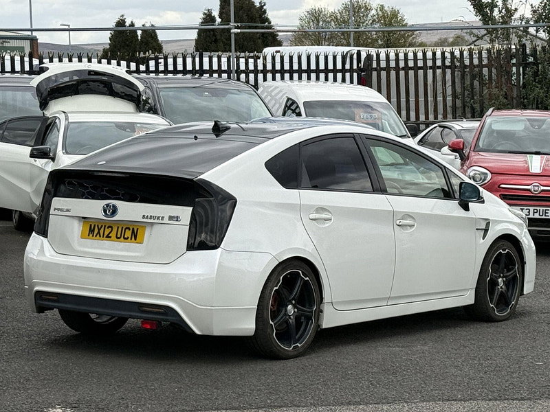 Toyota Prius 1.8 VVT-h T3 CVT Euro 6 (s/s) 5dr 5dr Automatic 2012