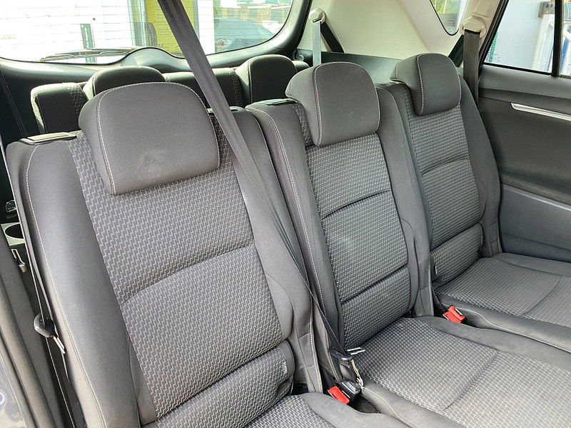 Toyota Verso 1.8 V-Matic Trend Multidrive S Euro 5 5dr Euro 5 5dr Automatic 2015