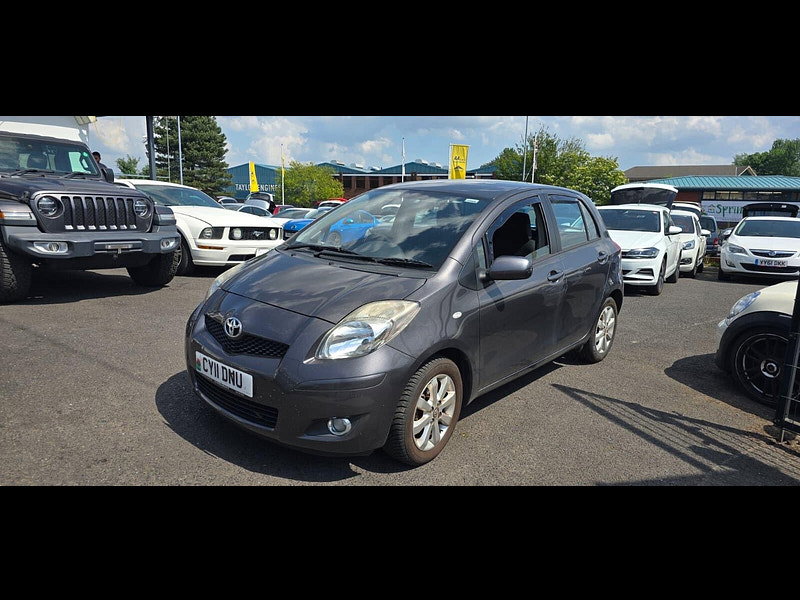 Toyota Yaris 1.33 Dual VVT-i T Spirit Euro 5 (s/s) 5dr 5dr Manual 2011