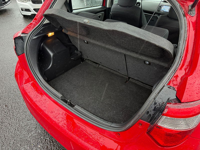 Toyota Yaris 1.5 VVT-i Icon Tech Euro 6 5dr 5dr Manual 2018