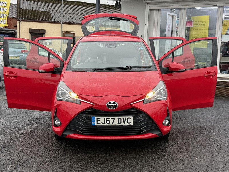 Toyota Yaris 1.5 VVT-i Icon Tech Euro 6 5dr 5dr Manual 2018