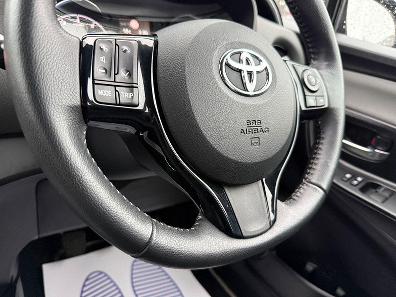 Toyota Yaris 1.5 VVT-i Icon Tech Euro 6 5dr 5dr Manual 2018