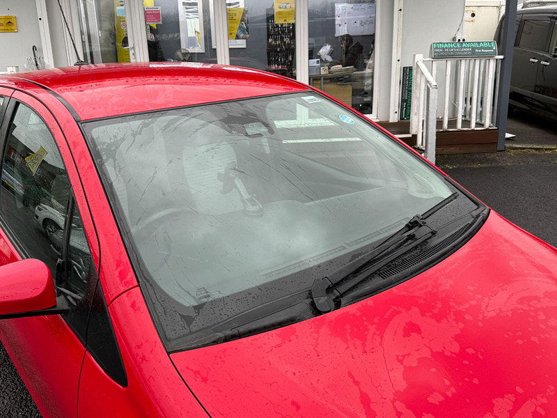 Toyota Yaris 1.5 VVT-i Icon Tech Euro 6 5dr 5dr Manual 2018