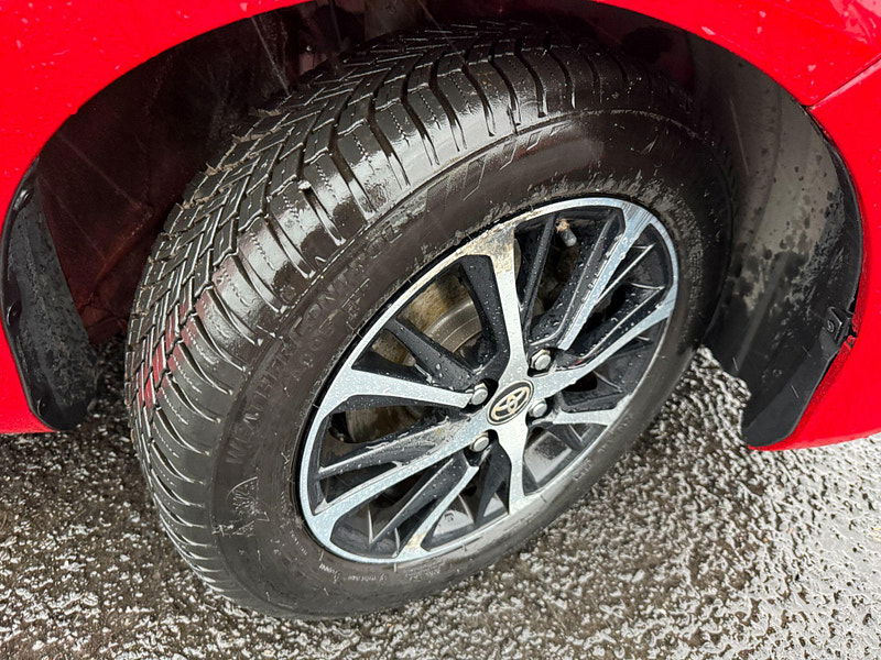 Toyota Yaris 1.5 VVT-i Icon Tech Euro 6 5dr 5dr Manual 2018