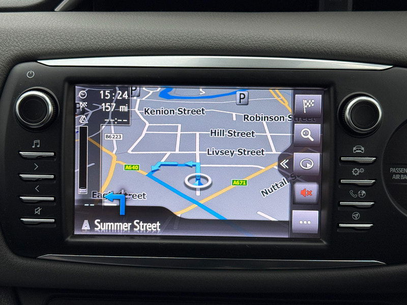 Toyota Yaris 1.5 VVT-i Icon Tech Euro 6 5dr 5dr Manual 2018