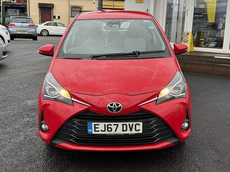 Toyota Yaris 1.5 VVT-i Icon Tech Euro 6 5dr 5dr Manual 2018
