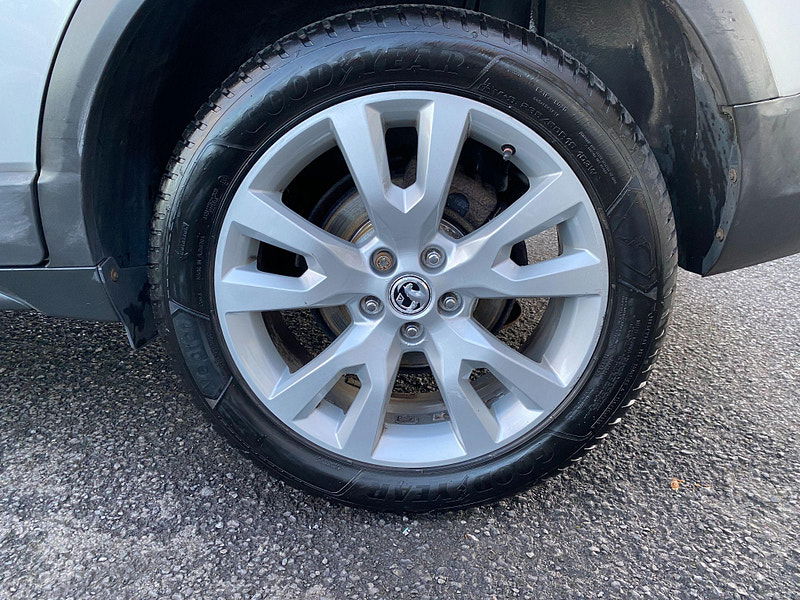 Vauxhall Antara 2.2 CDTi SE 4WD Euro 5 (s/s) 5dr (SNav) 5dr Manual 2013