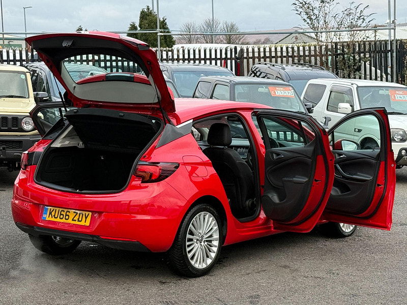 Vauxhall Astra 1.0i Turbo ecoFLEX Elite Euro 6 (s/s) 5dr 5dr Manual 2016