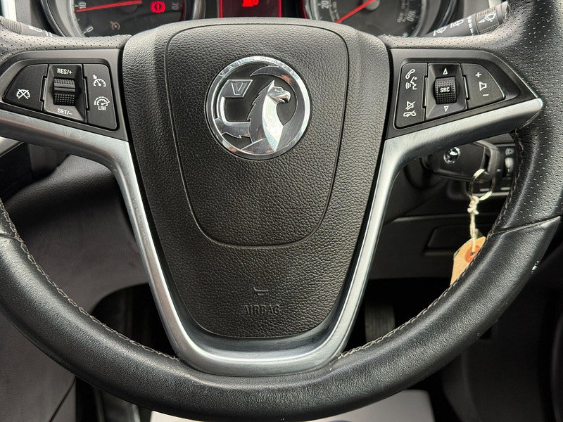 Vauxhall Astra 1.4 16v SRi Euro 5 5dr 5dr Manual 2014