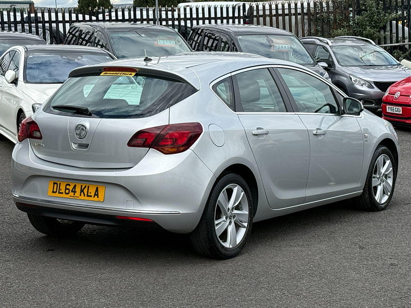 Vauxhall Astra 1.4 16v SRi Euro 5 5dr 5dr Manual 2014