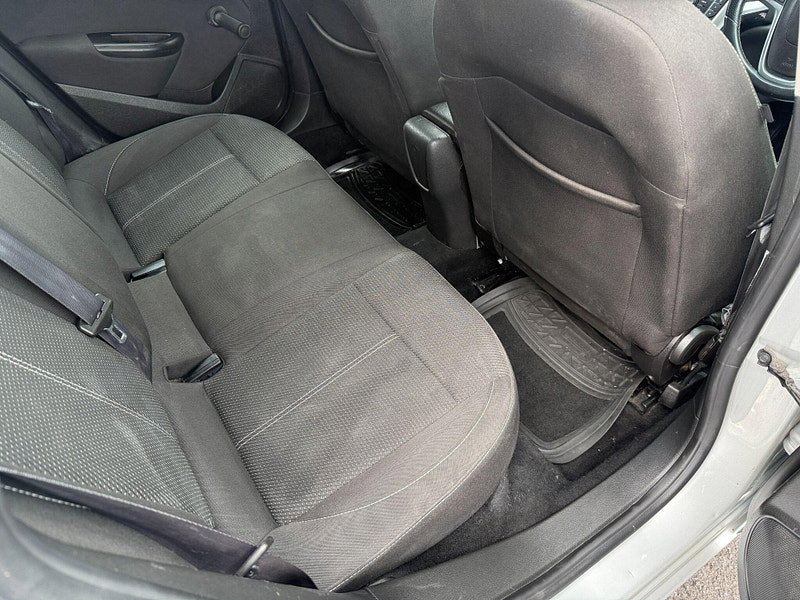 Vauxhall Astra 1.4 16v SRi Euro 5 5dr 5dr Manual 2014